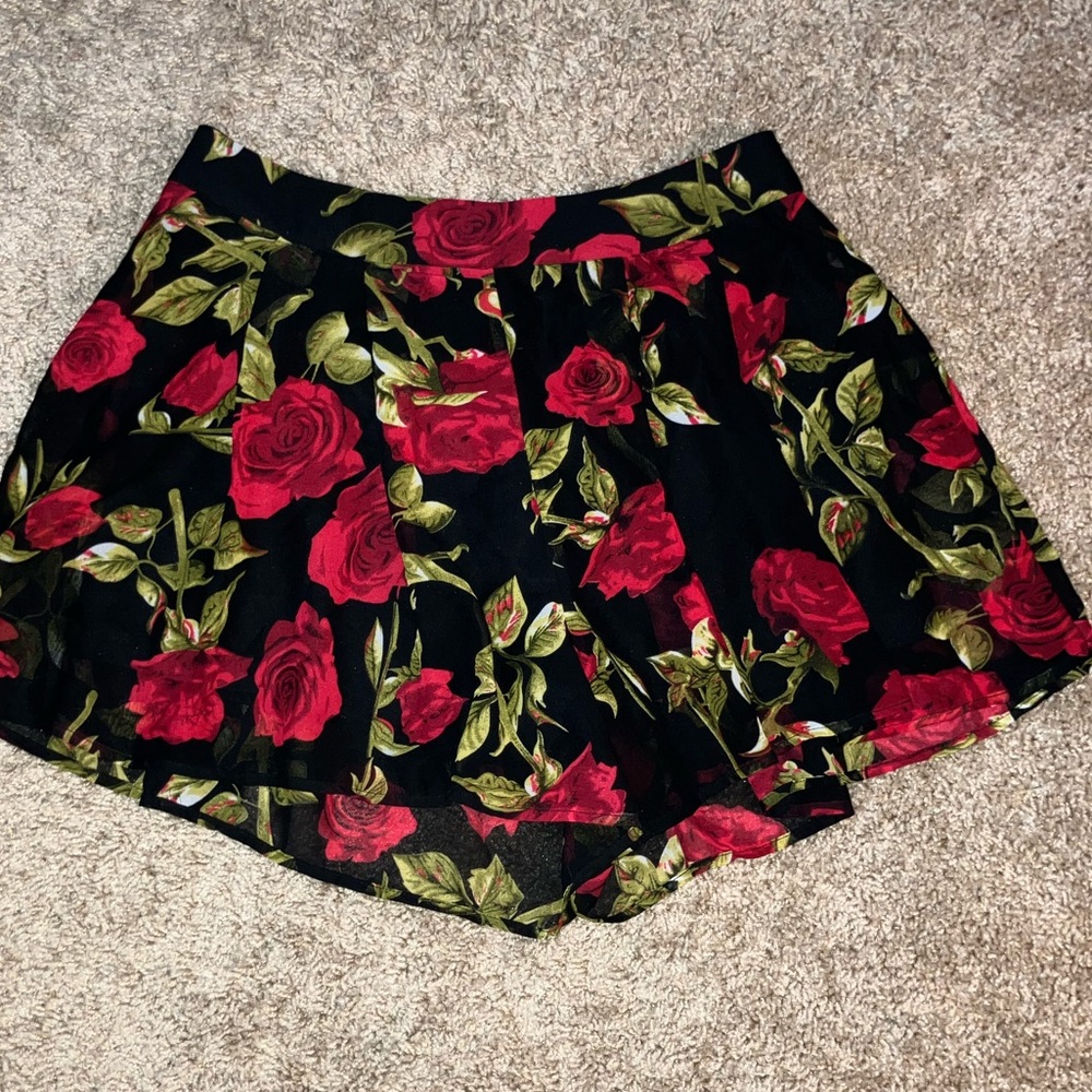Floral Skort with Red Roses